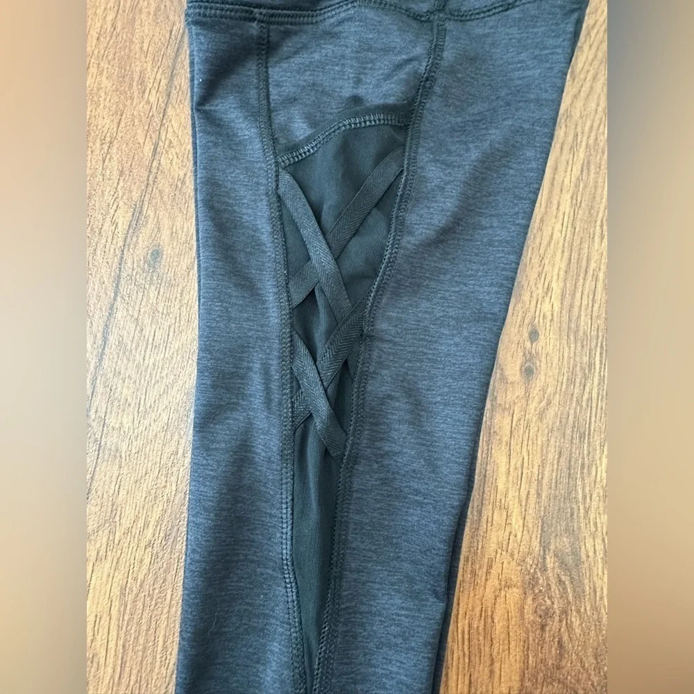 NWOT OLD NAVY  Green Camo and Black Leggings